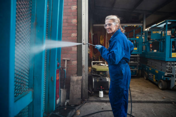 Best Commercial Pressure Washing  in Pleasant Valley, MO